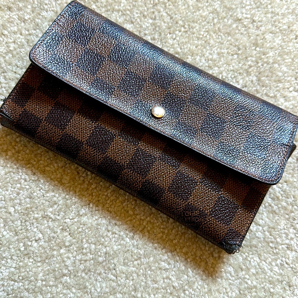 Louis Vuitton Wallet